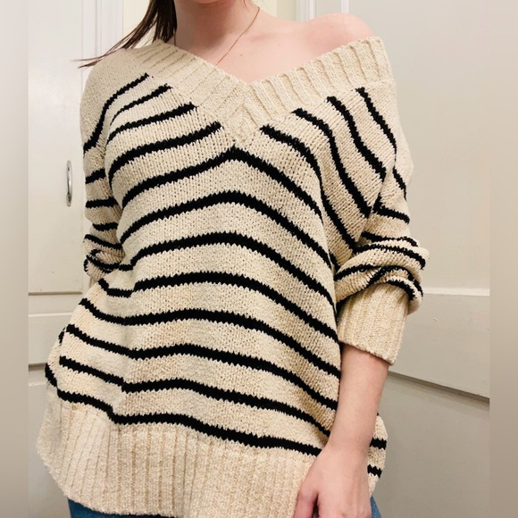 ZARA Comfy Striped Knit Korean Style Layering Oversized V-neck Sweater - Small - Picture 4 of 9